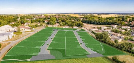 Terrain à bâtir à , Gers