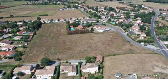 Terrain à bâtir à , Haute-Garonne