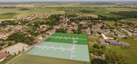 Terrain à bâtir à , Haute-Garonne