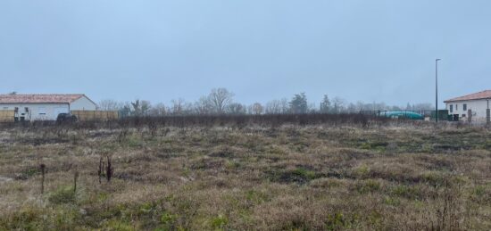 Terrain à bâtir à Lagrave, Occitanie