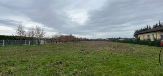 Terrain à bâtir à Lagrave, Occitanie