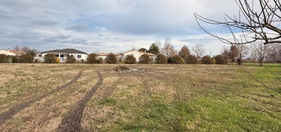 Terrain à bâtir à Blan, Occitanie