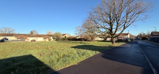 Terrain à bâtir à , Haute-Garonne