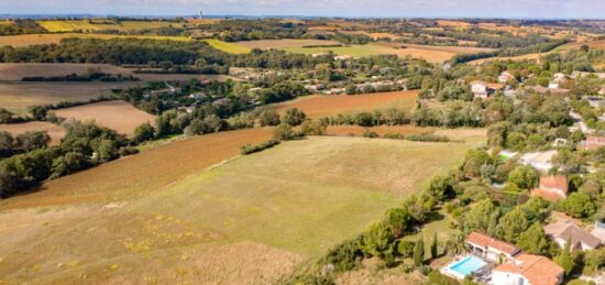 Terrain à bâtir à , Haute-Garonne
