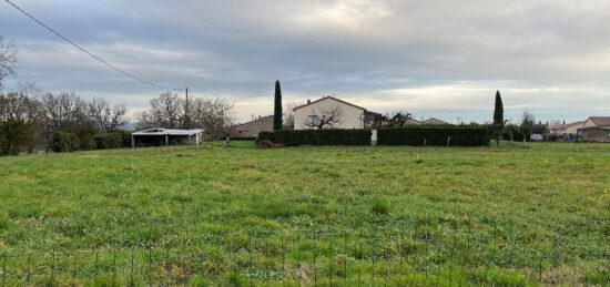 Terrain à bâtir à Lagrave, Occitanie